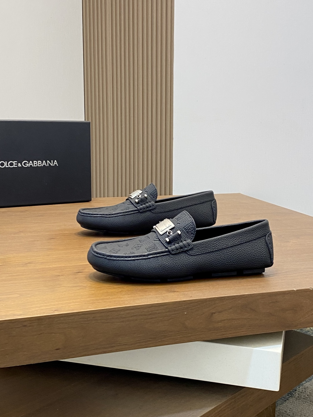 olce & Gabbana shoe